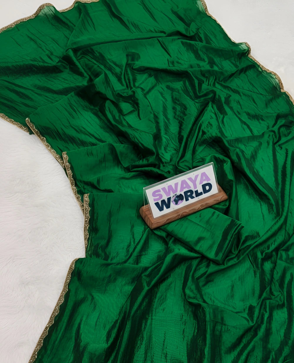 Tonix Crush Saree with Super Hit Gum Lace & Matching Lace-Edged Blouse – Premium Classy Look