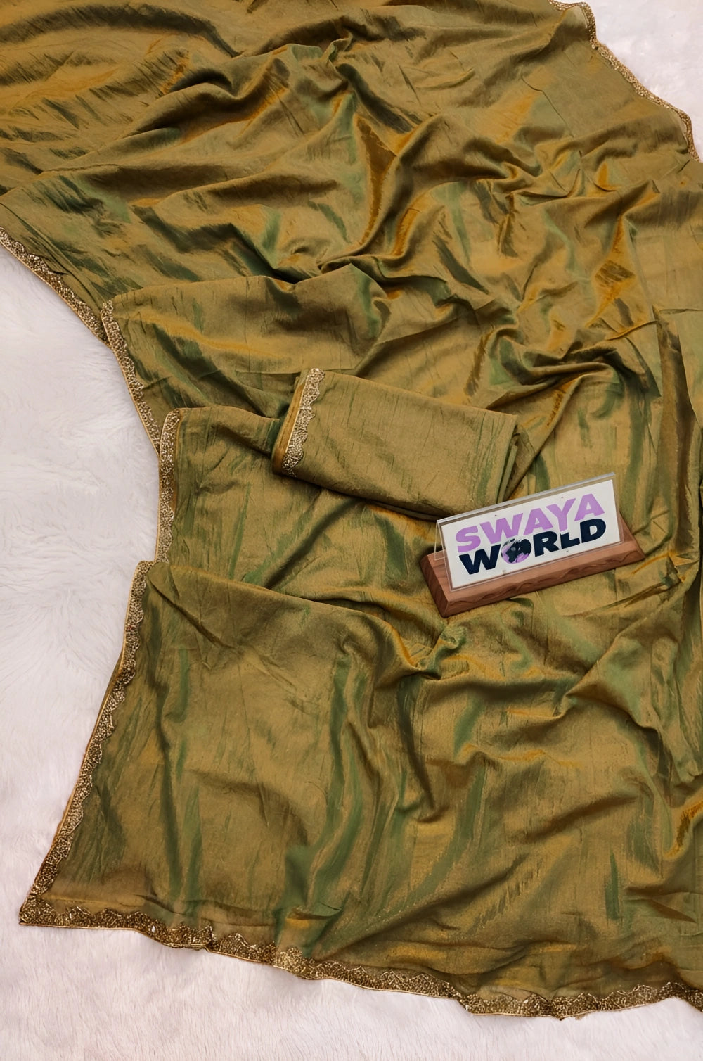 Tonix Crush Saree with Super Hit Gum Lace & Matching Lace-Edged Blouse – Premium Classy Look