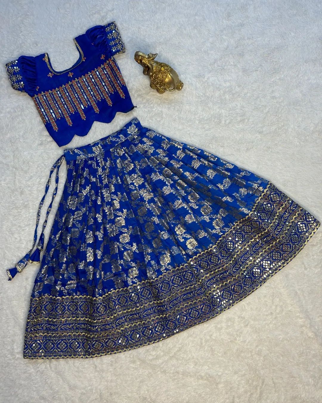 Lehenga Blouse Designs For Brides To Get Inspired From