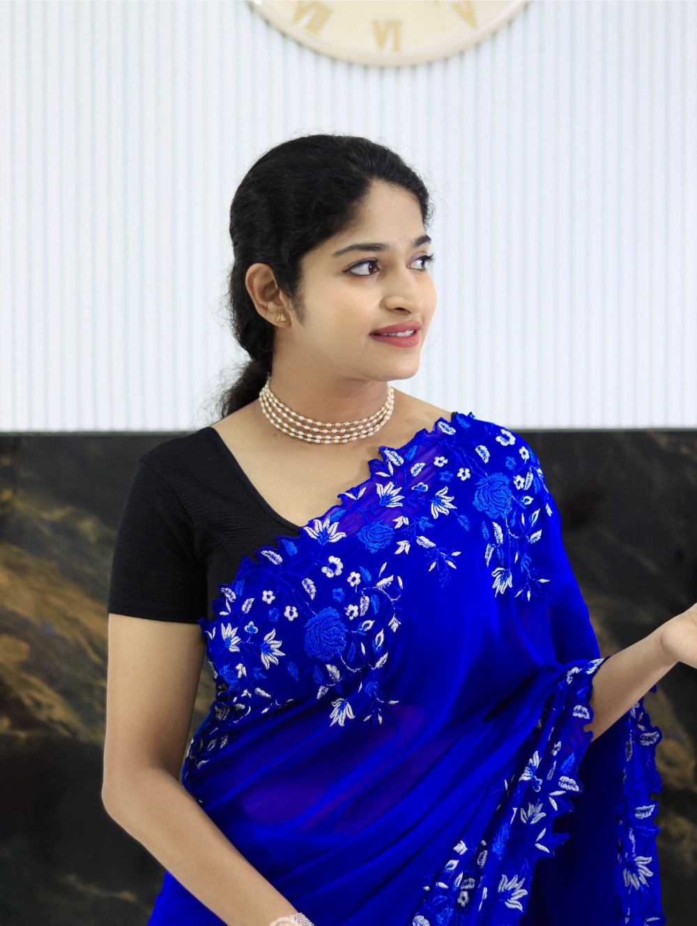 Royal Blue Pure Georgette Saree with Shaded Floral Embroidery Border & Butti Work Blouse