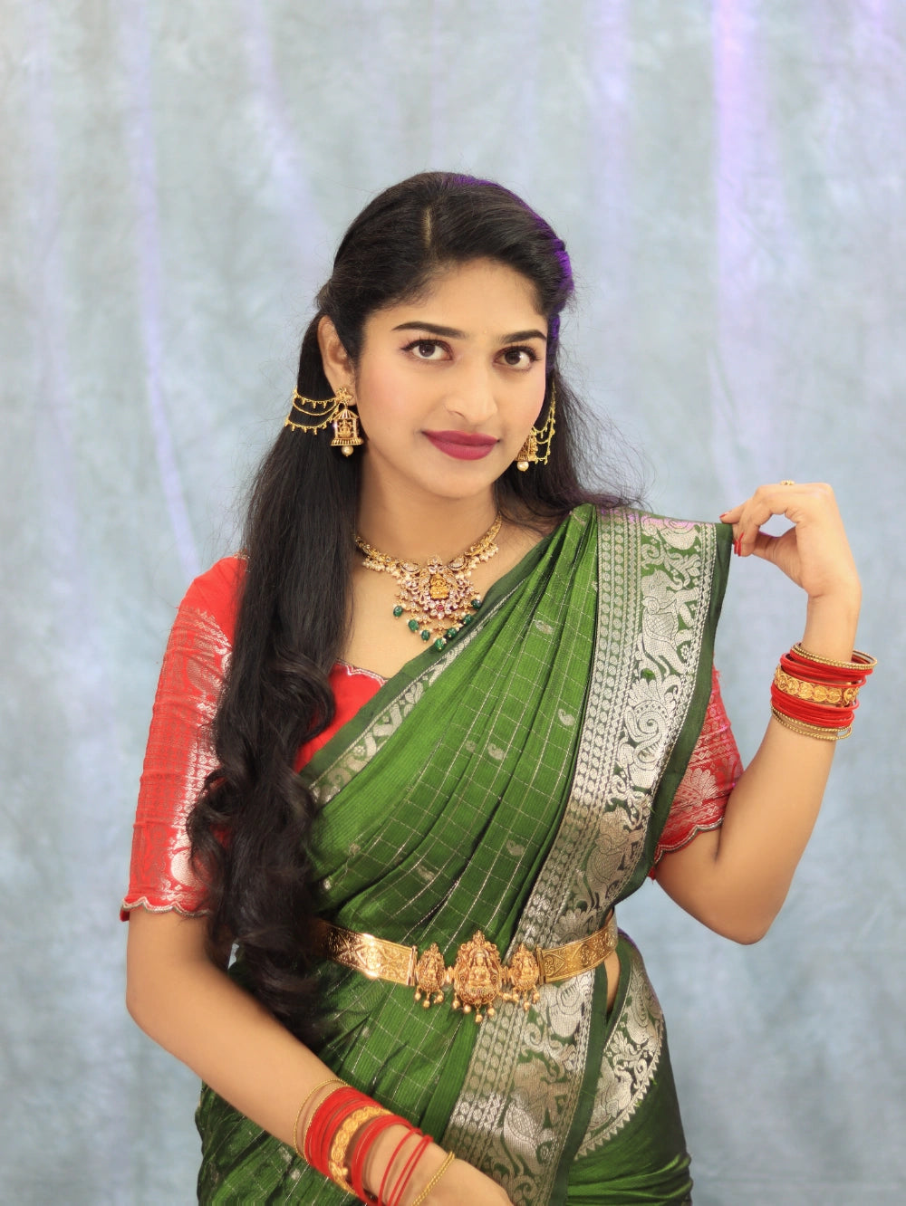 Handloom Soft Green Mangalagiri Pattu Saree with Allover Zari Work & Kanchi Border – Rich Pallu & Contrast Blouse