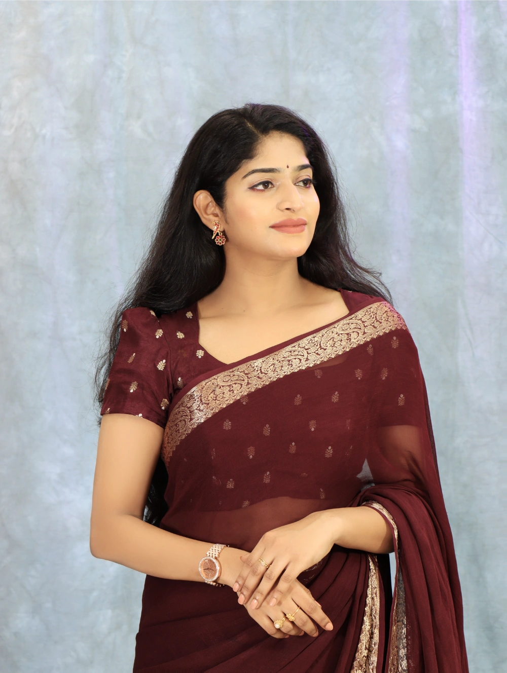 Viscose Georgette Saree with Butti Design Blouse – Soft Drape & Elegant Finish