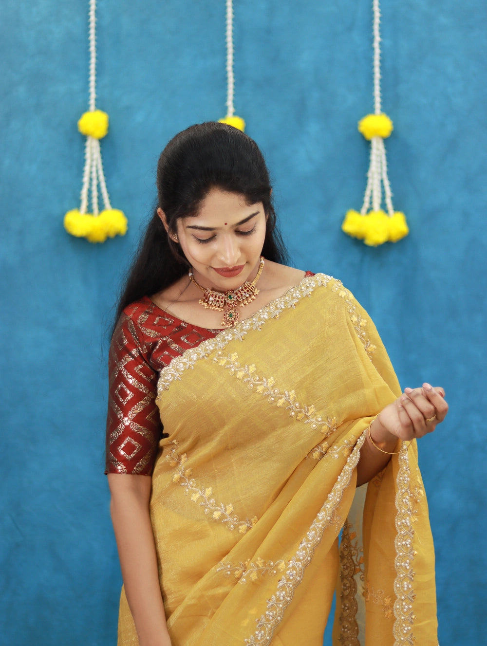 Soft Crunchy Designer Saree with Embroidery, Stone Work & Cutwork Border – Contrast Blouse Included