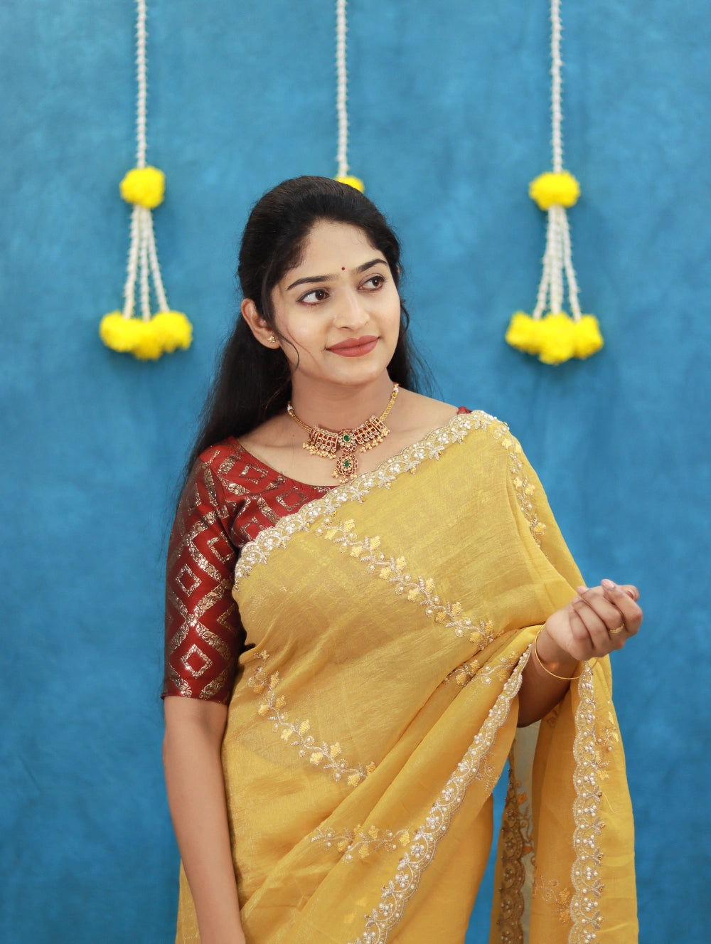 Soft Crunchy Designer Saree with Embroidery, Stone Work & Cutwork Border – Contrast Blouse Included