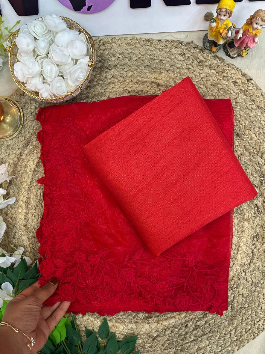 Premium Pure Twillnet Saree with Tone-to-Tone Multithread Work & Scalloped Border – Bangalori Silk Blouse Included