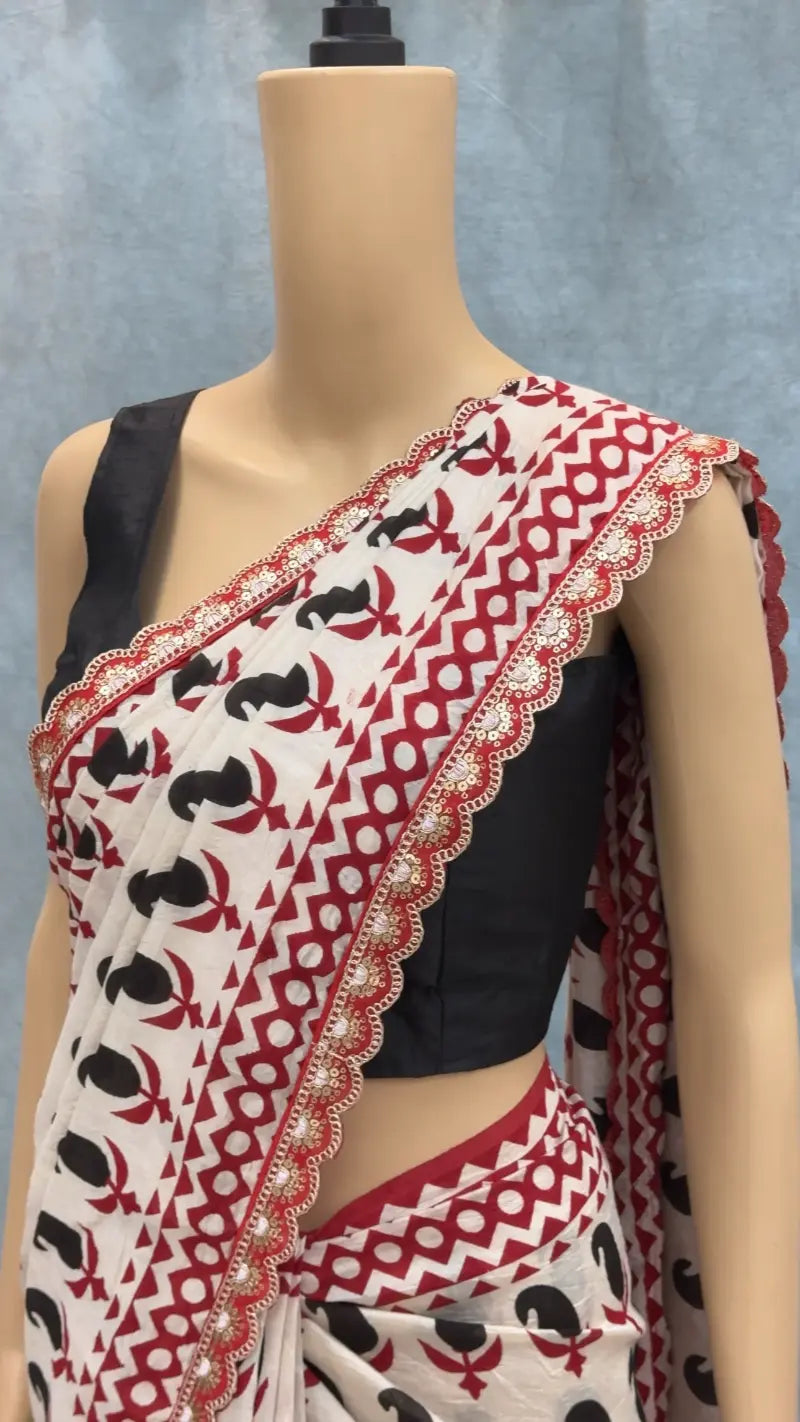 Premium Mul Mul Cotton Saree with Elegant Print, Rich Pallu & Scalloped Lace Border