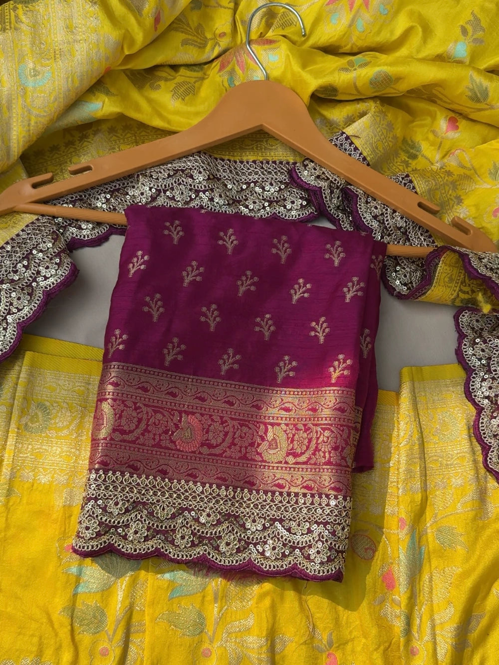 Pure Banarasi Pattu Saree with All-Over Floral Weaving, Scalloped Embroidery Border & Contrast Stitched Blouse
