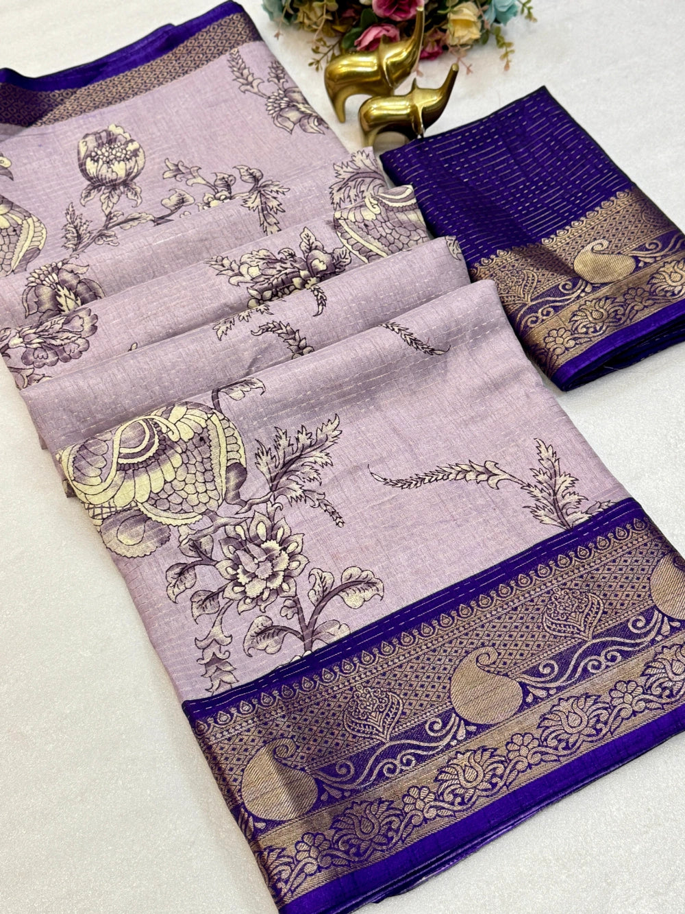 Dola Silk Saree with Kalamkari Print, Allover Zari Weaving & Jacquard Border – Super Running Blouse Included