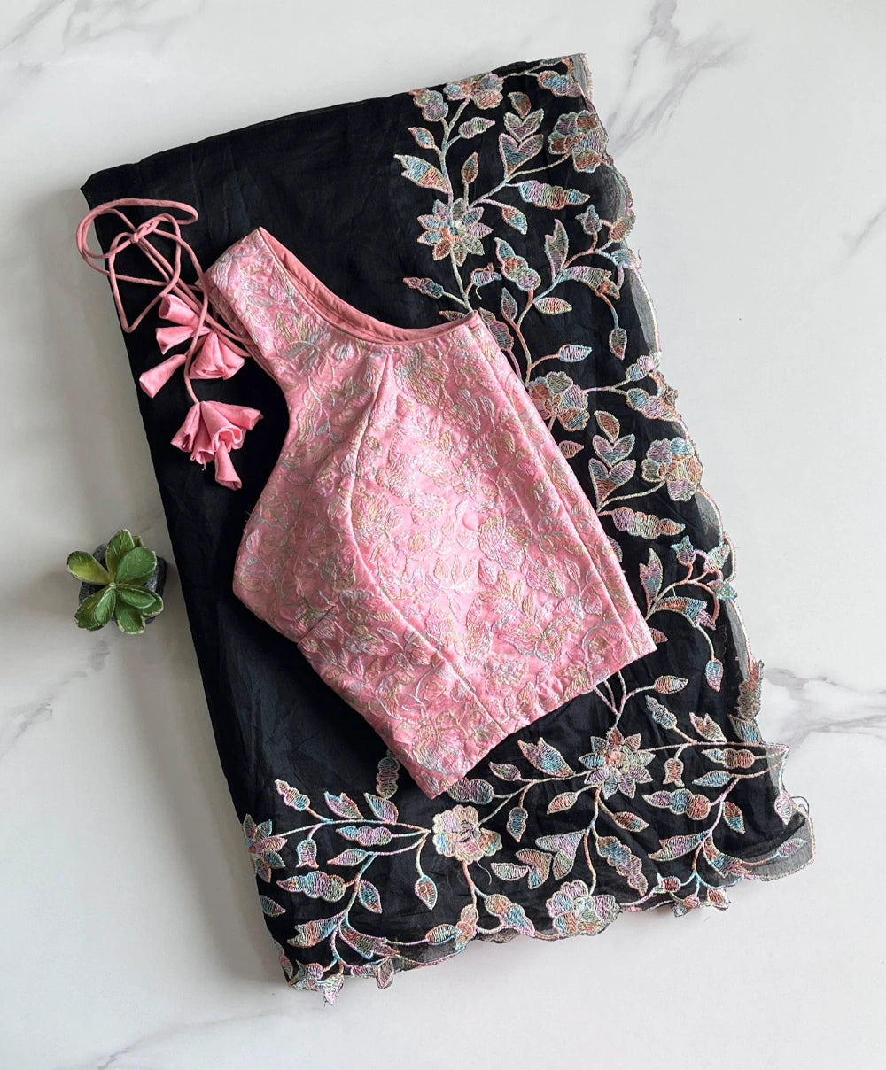 Premium Chanderi Saree with Multi-Thread Embroidery Pallu & Cutwork – Paired with Pure Chikankari Baby Pink Blouse