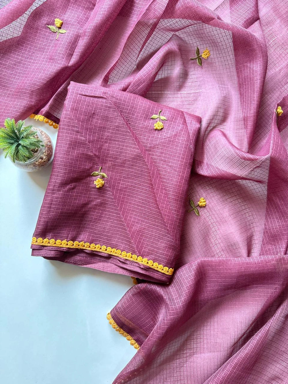 Premium Kota Doriya Saree with Knot Handwork & Four-Side GPO Lace Border – Running Unstitched Blouse with Knot Detailing