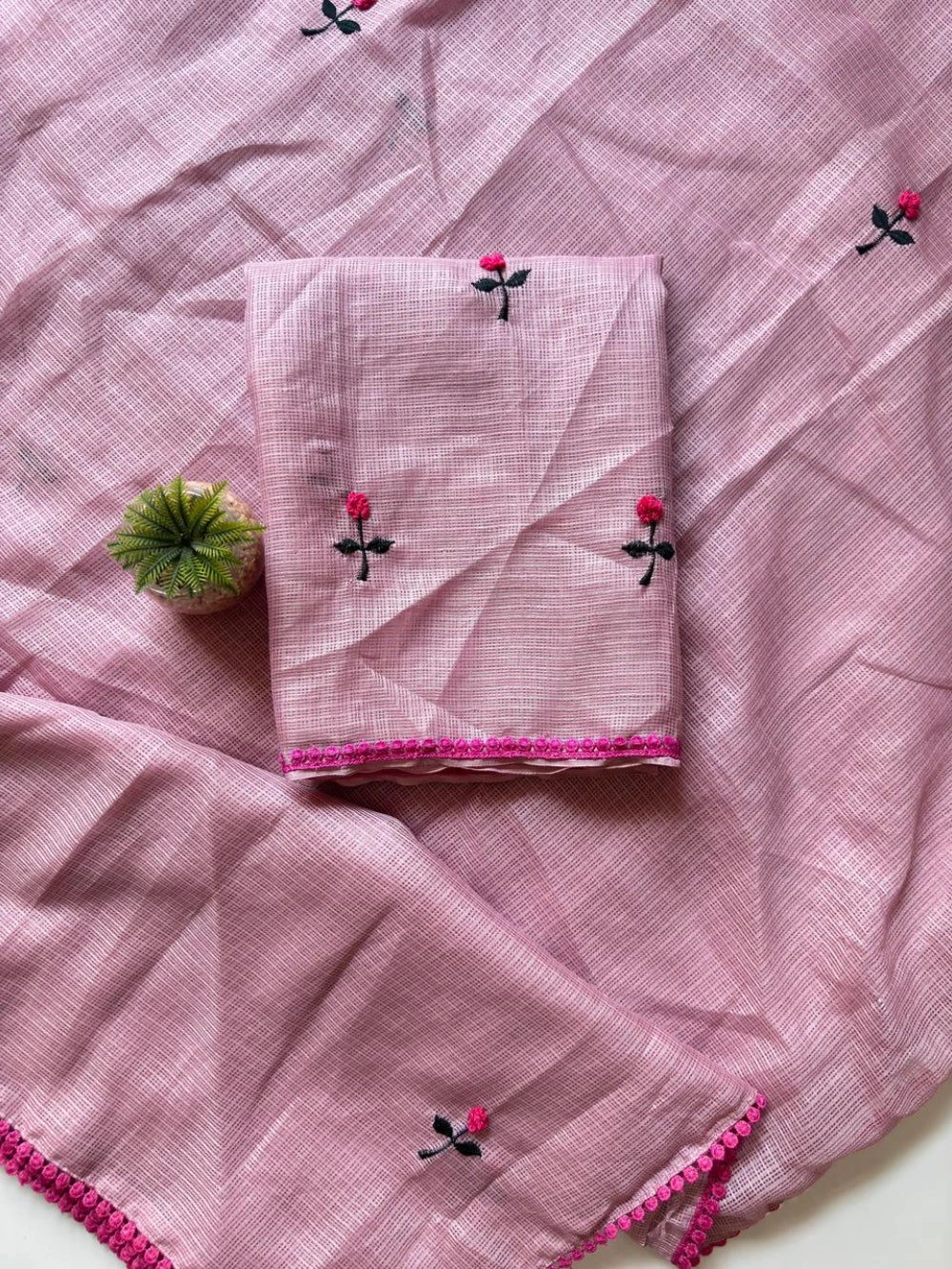Premium Kota Doriya Saree with Knot Handwork & Four-Side GPO Lace Border – Running Unstitched Blouse with Knot Detailing