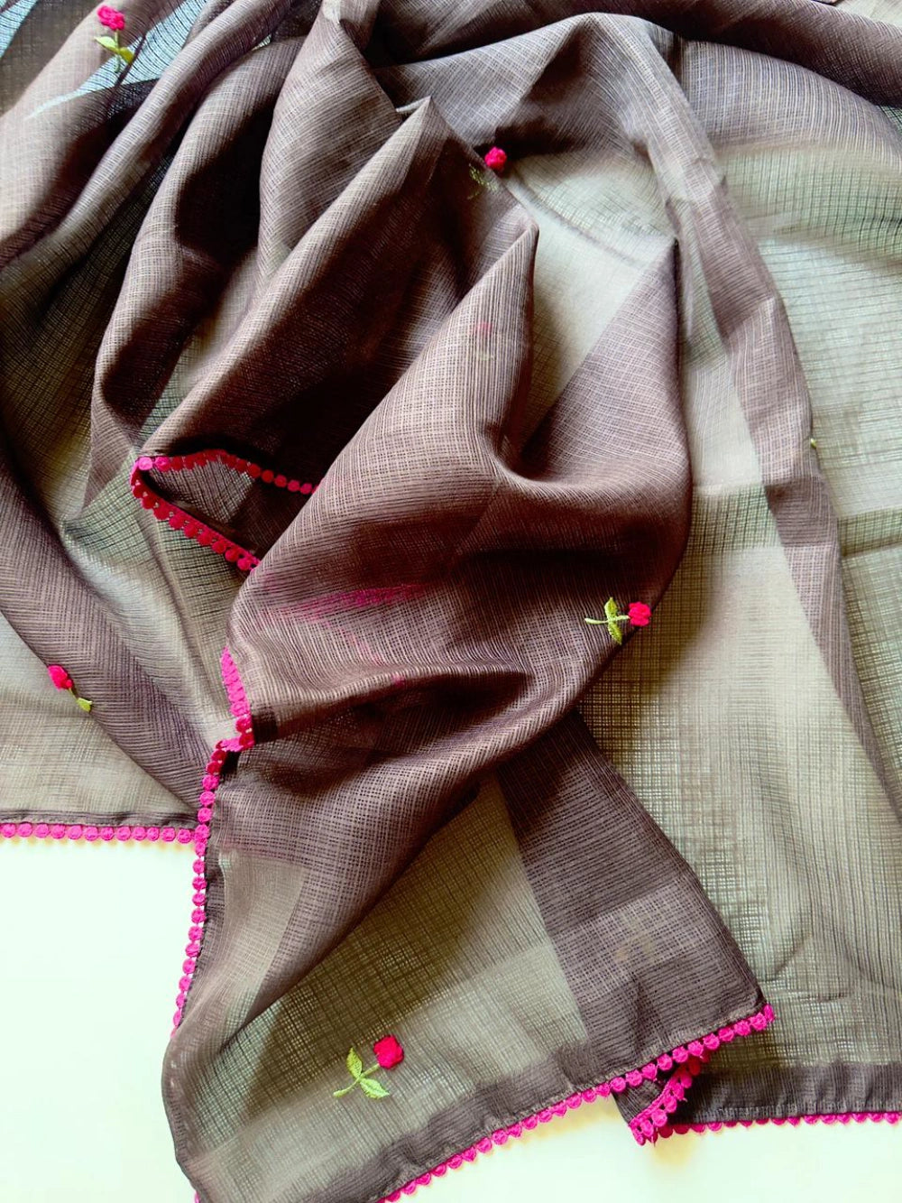 Premium Kota Doriya Saree with Knot Handwork & Four-Side GPO Lace Border – Running Unstitched Blouse with Knot Detailing