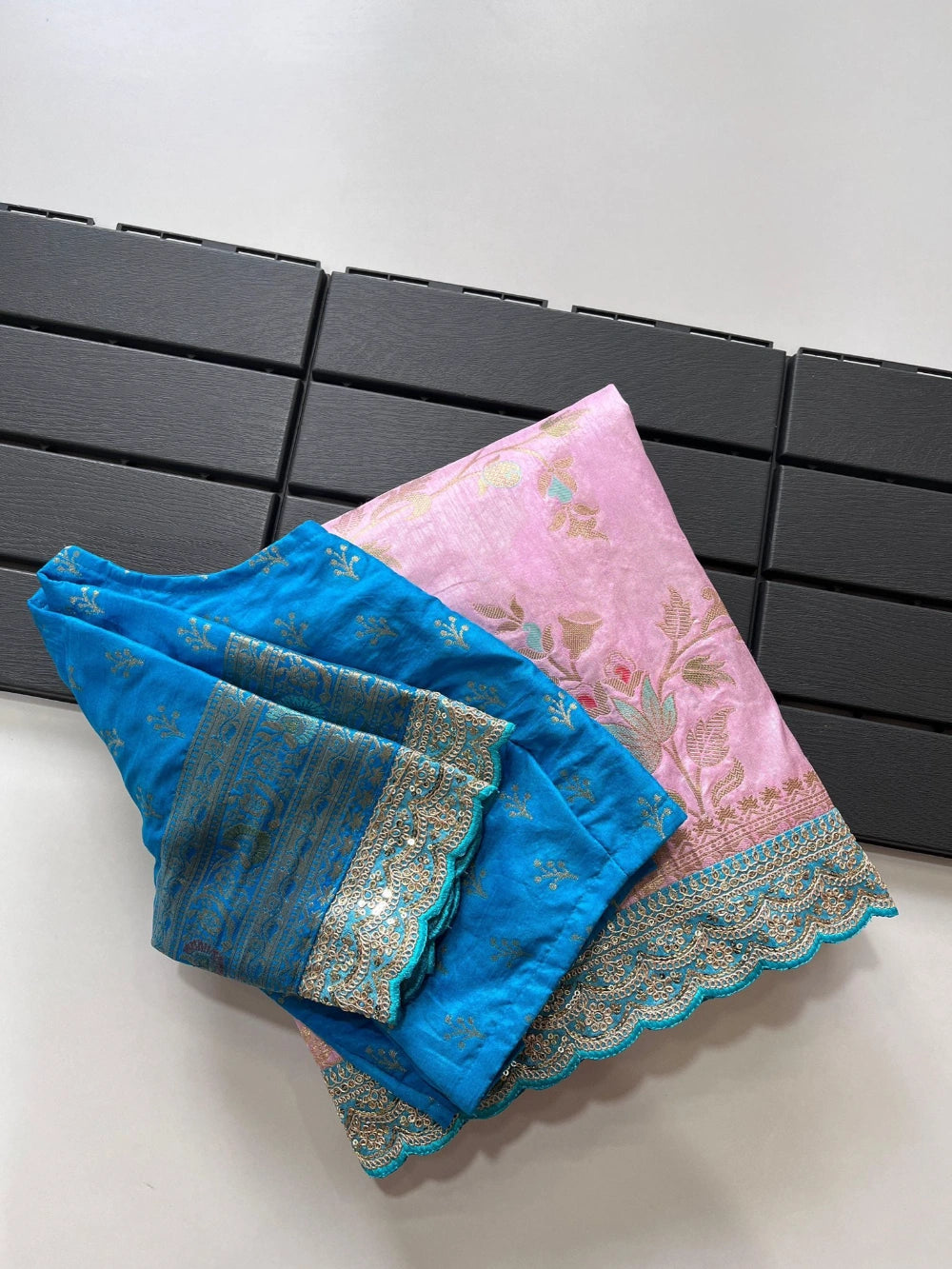 Pure Banarasi Pattu Saree with All-Over Floral Weaving, Scalloped Embroidery Border & Contrast Stitched Blouse