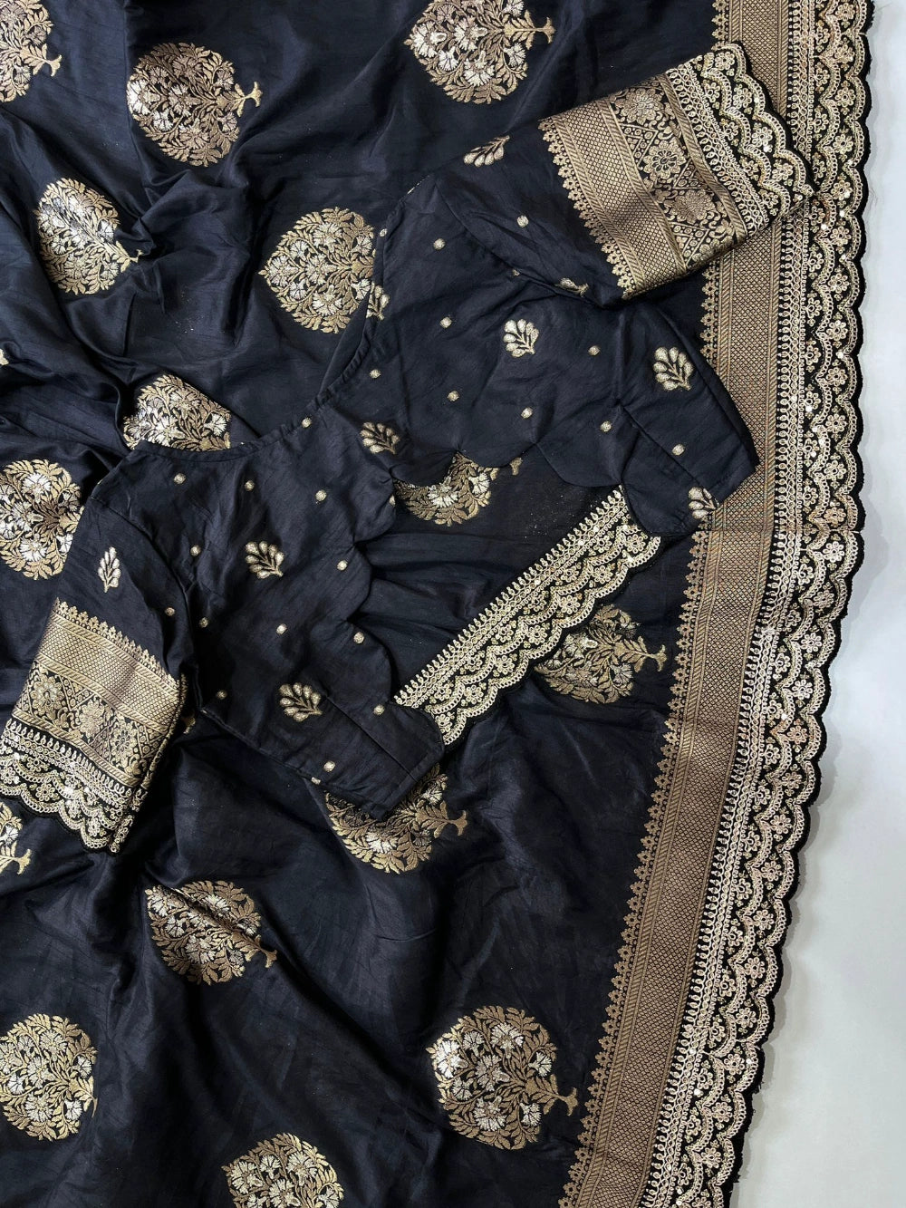 Pure Banarasi Pattu Saree with All-Over Floral Weaving, Double Scalloped Embroidery Border & Contrast Designer Stitched Blouse