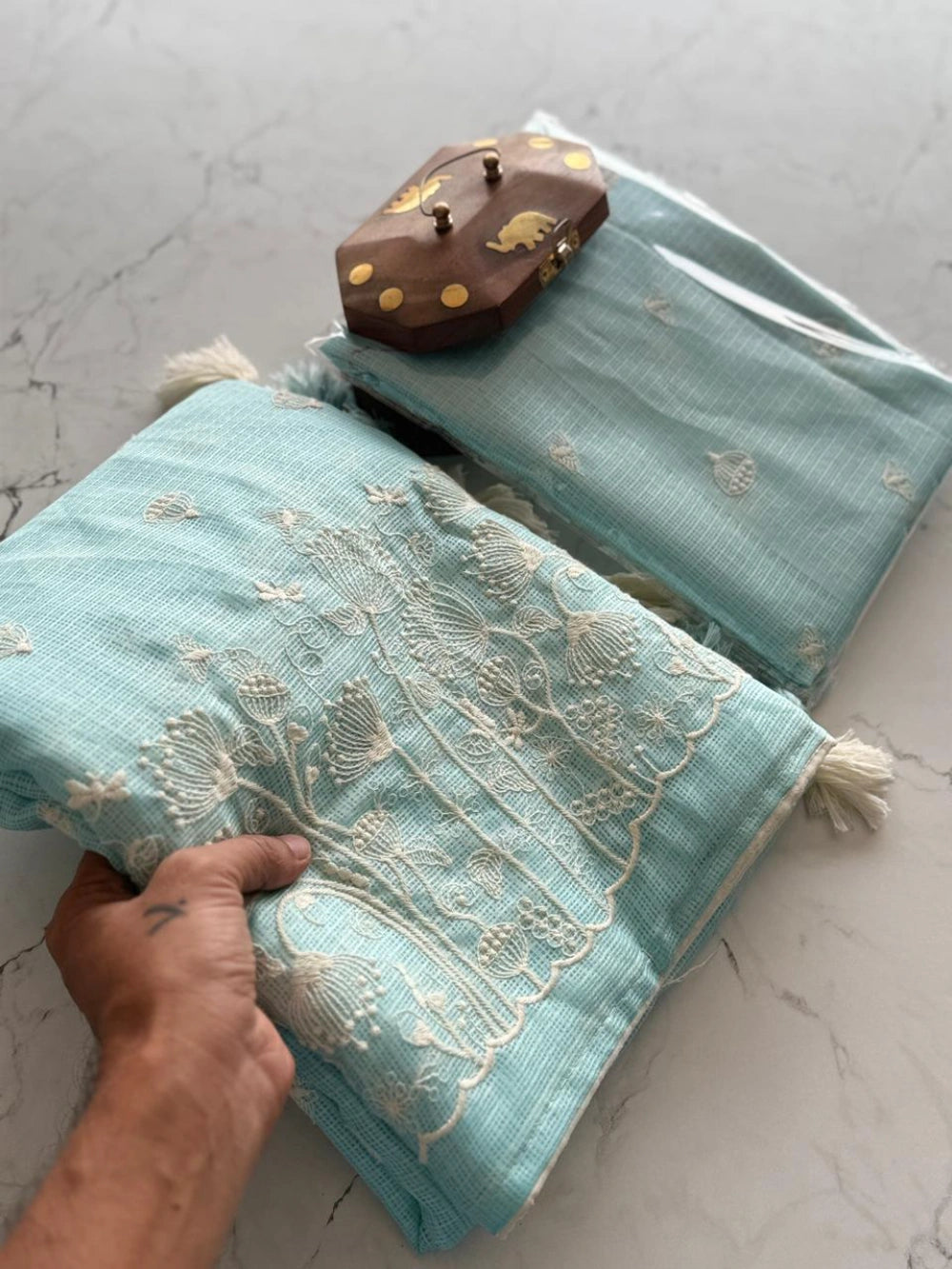 Premium Soft Kota Doriya Saree with Multithread Figure Embroidery, Heavy Tassels & Four-Side Piping – Butti Work Blouse Included