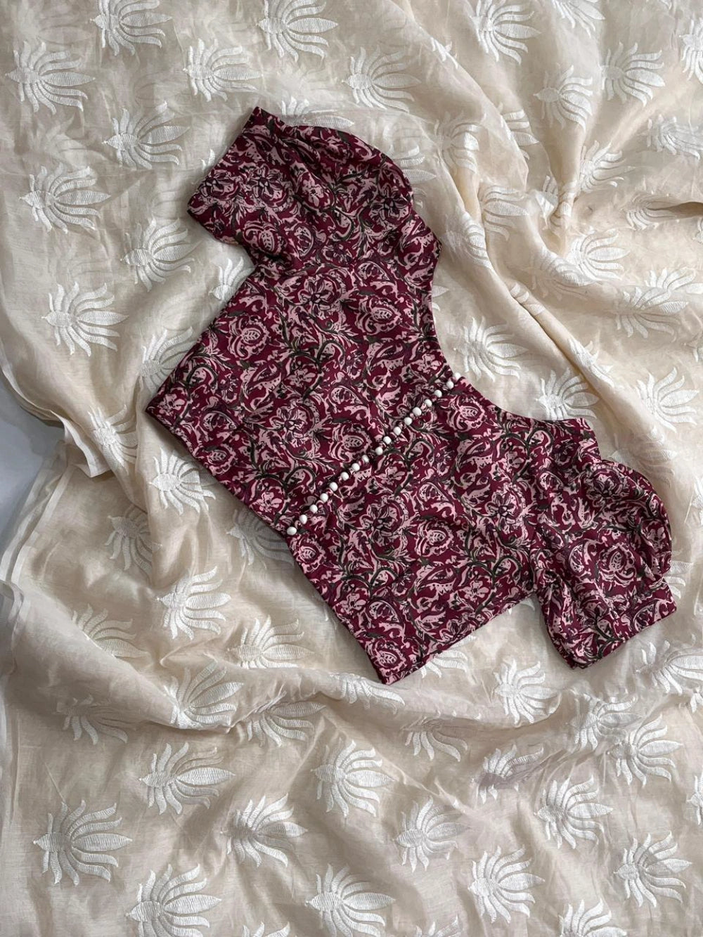 Premium Chanderi Saree with Off-White Multithread Work & Rich Cotton Tassels – Paired with Kalamkari Print Blouse