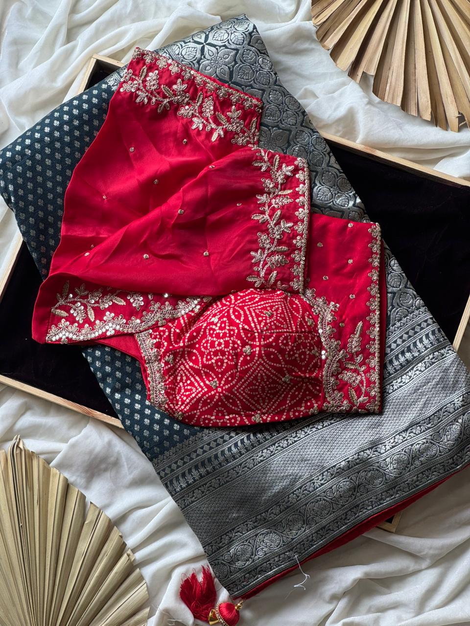 Exclusive Banarasi x Bandhani Saree – Premium Dyed Silk with Contrast Border & Designer Tassels