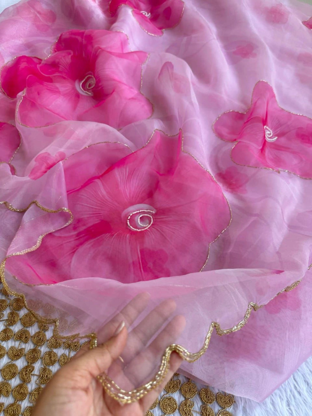 Exclusive Fancy Organza Saree – Digital Print with Full Handwork & Aarka Katdana Border