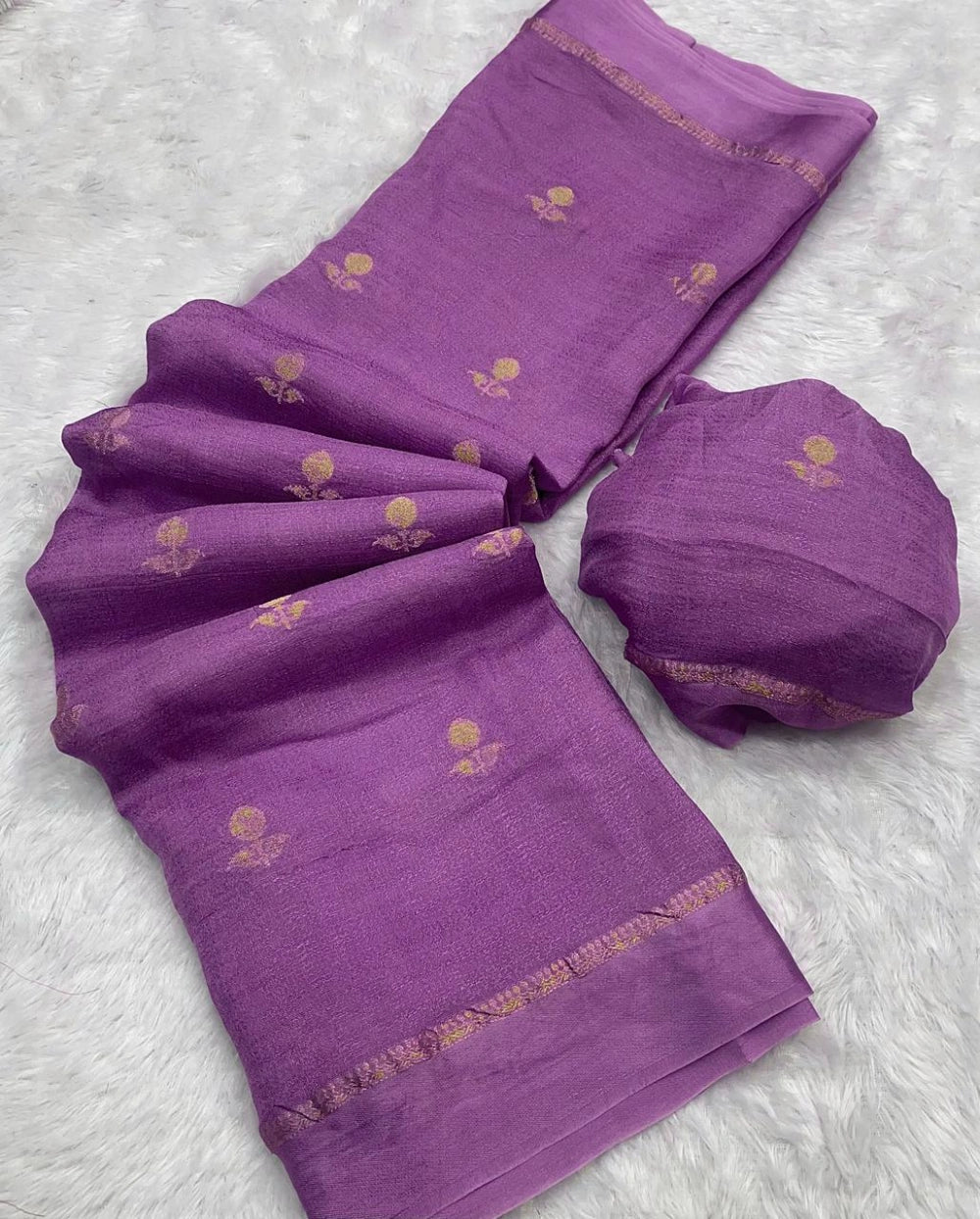 Premium Pure Viscose Khadi Silk Saree with Satin Border & Jacquard Leaf Design – Running Blouse