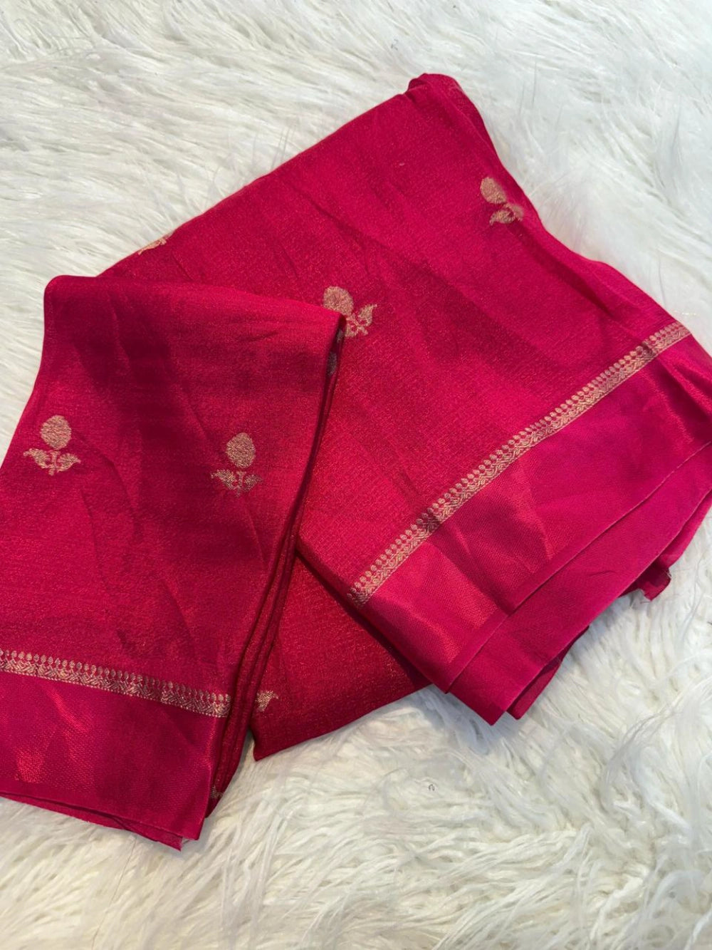 Premium Pure Viscose Khadi Silk Saree with Satin Border & Jacquard Leaf Design – Running Blouse