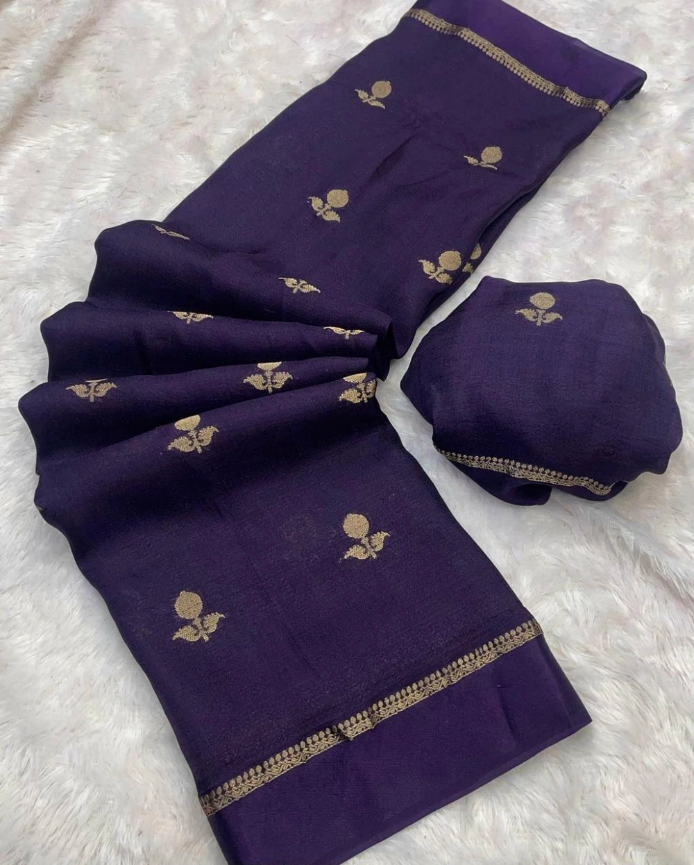 Premium Pure Viscose Khadi Silk Saree with Satin Border & Jacquard Leaf Design – Running Blouse