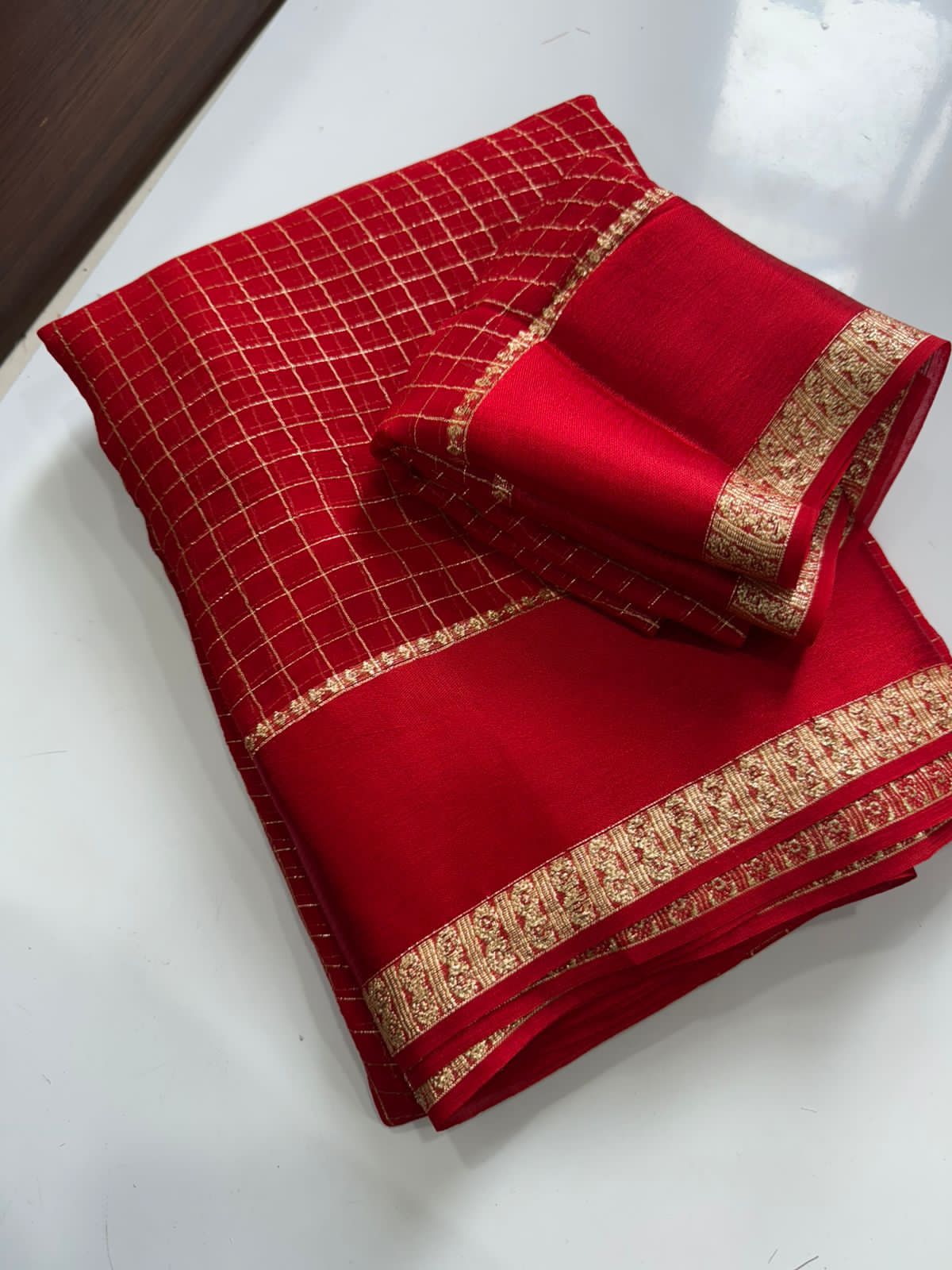 Premium Viscose Georgette Chex Saree with Satin Border