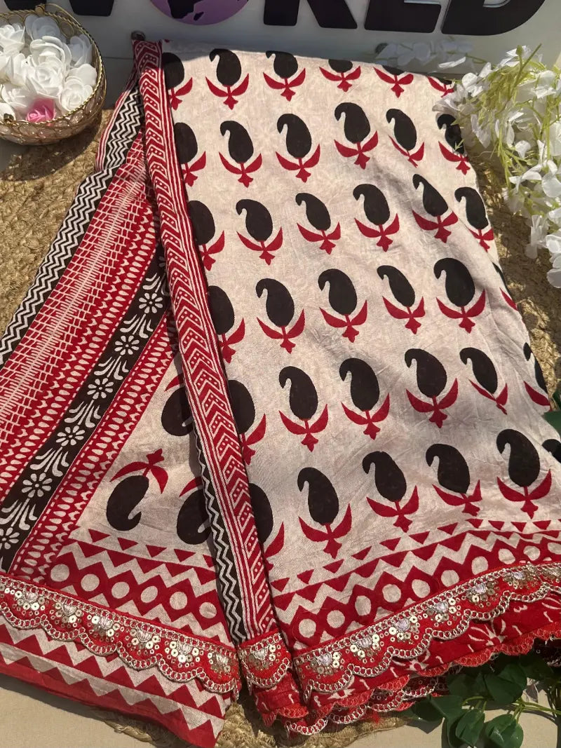 Premium Mul Mul Cotton Saree with Elegant Print, Rich Pallu & Scalloped Lace Border