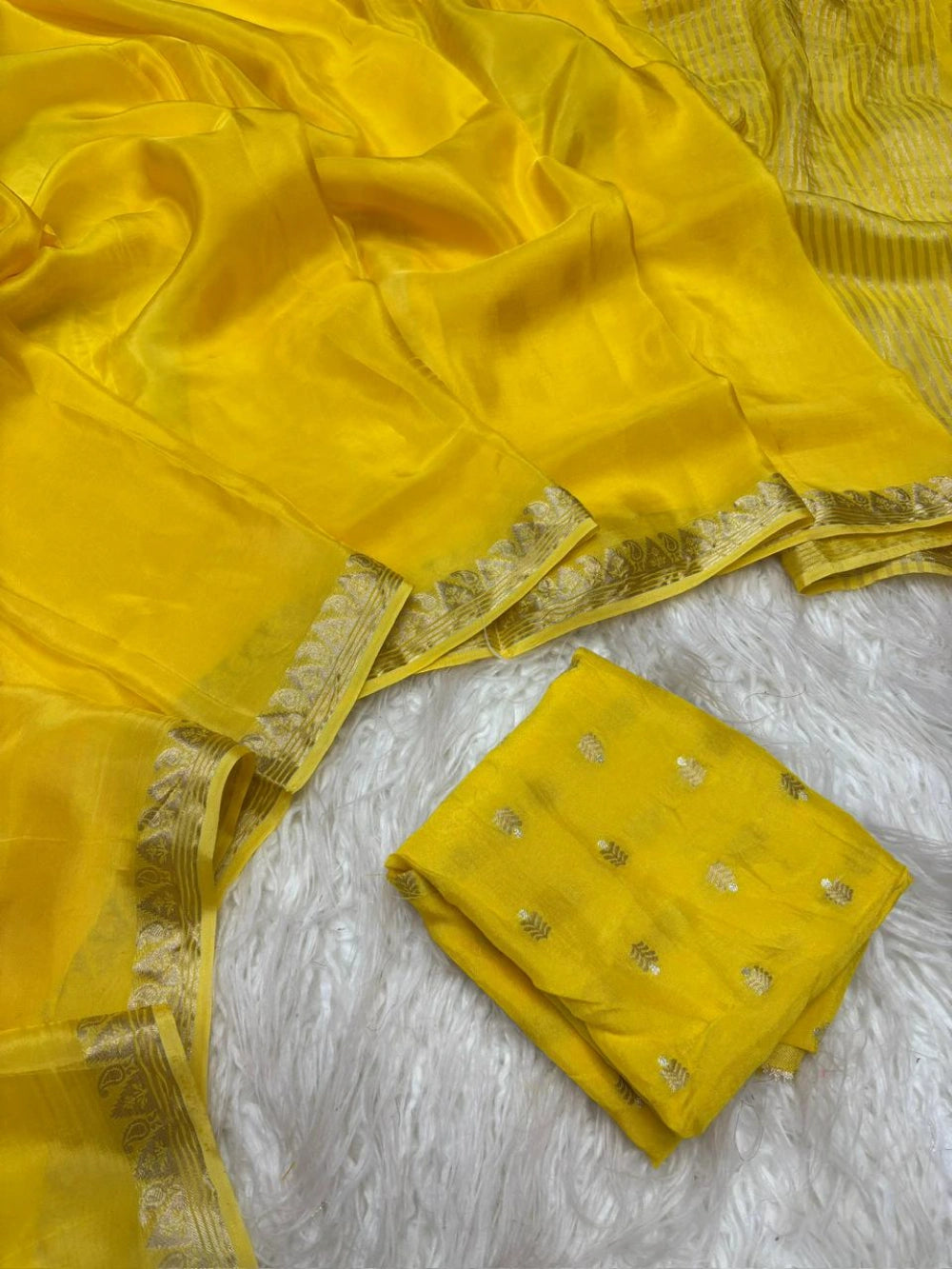 Premium Viscose Georgette Saree with Coordinated Russian Jacquard Blouse