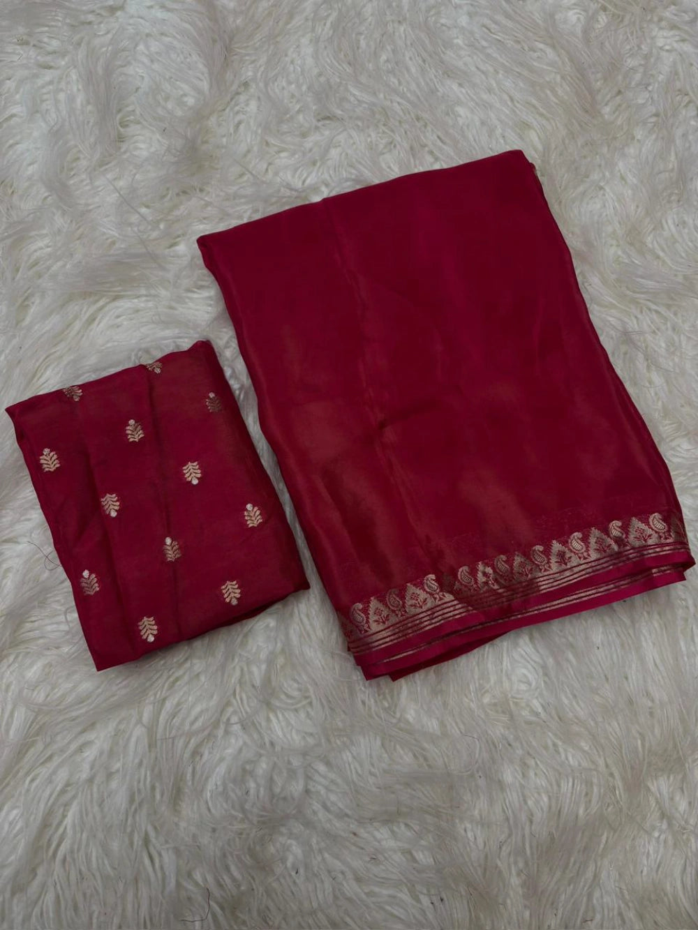 Premium Viscose Georgette Saree with Coordinated Russian Jacquard Blouse