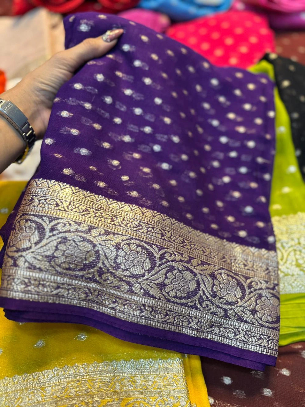 Premium Viscose Georgette Saree with Running Viscose Blouse