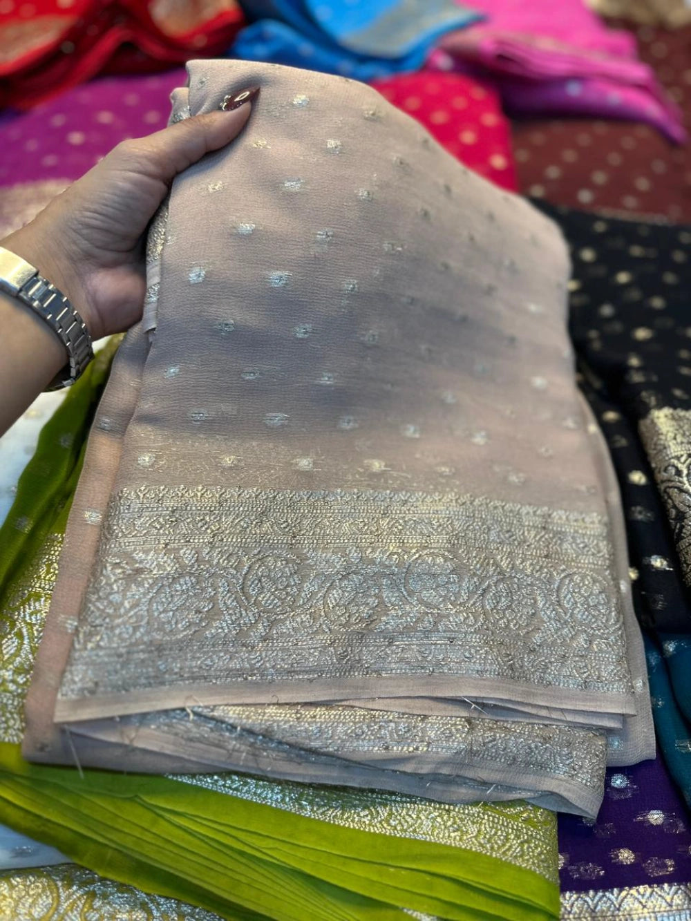 Premium Viscose Georgette Saree with Running Viscose Blouse