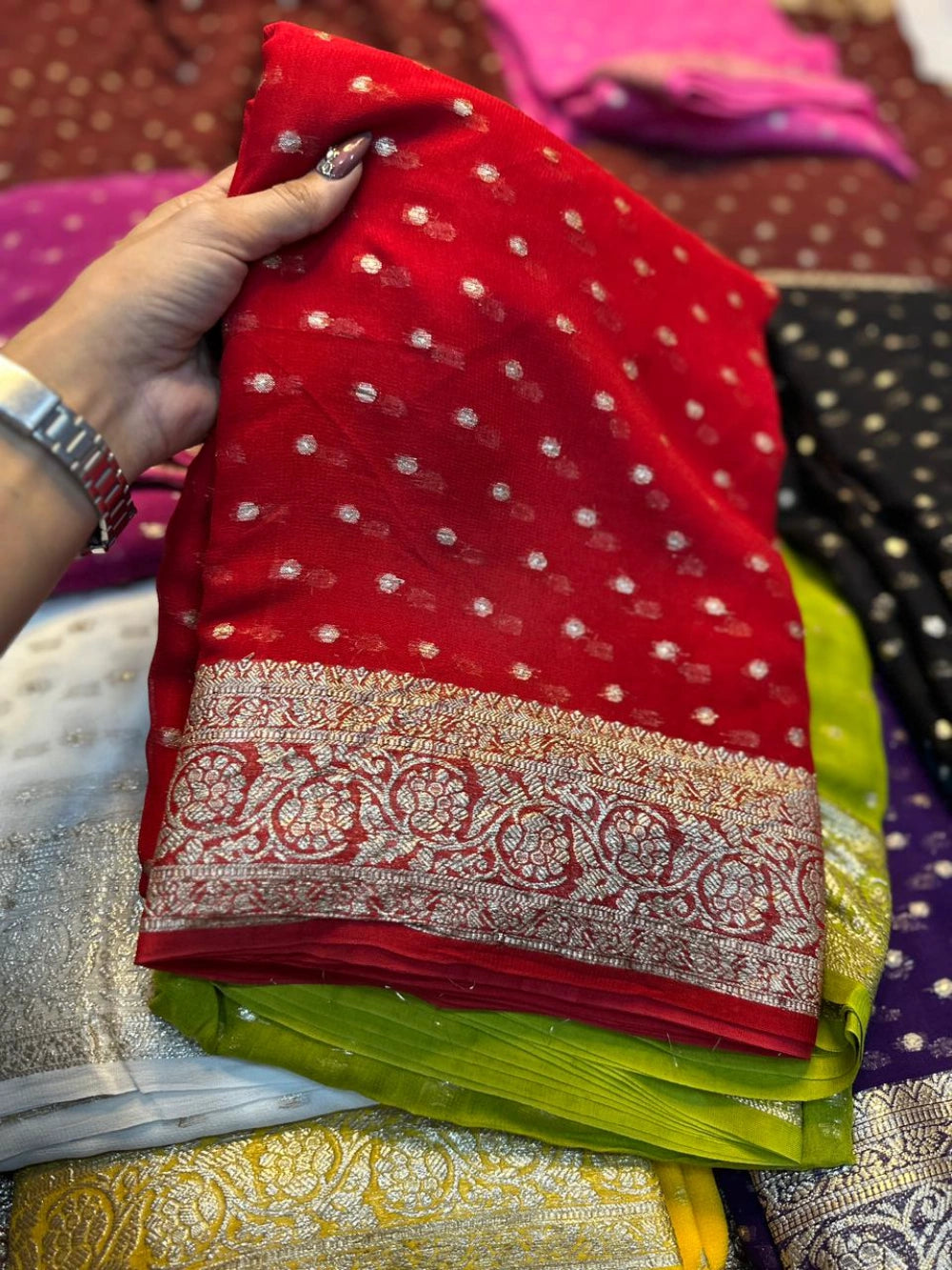 Premium Viscose Georgette Saree with Running Viscose Blouse