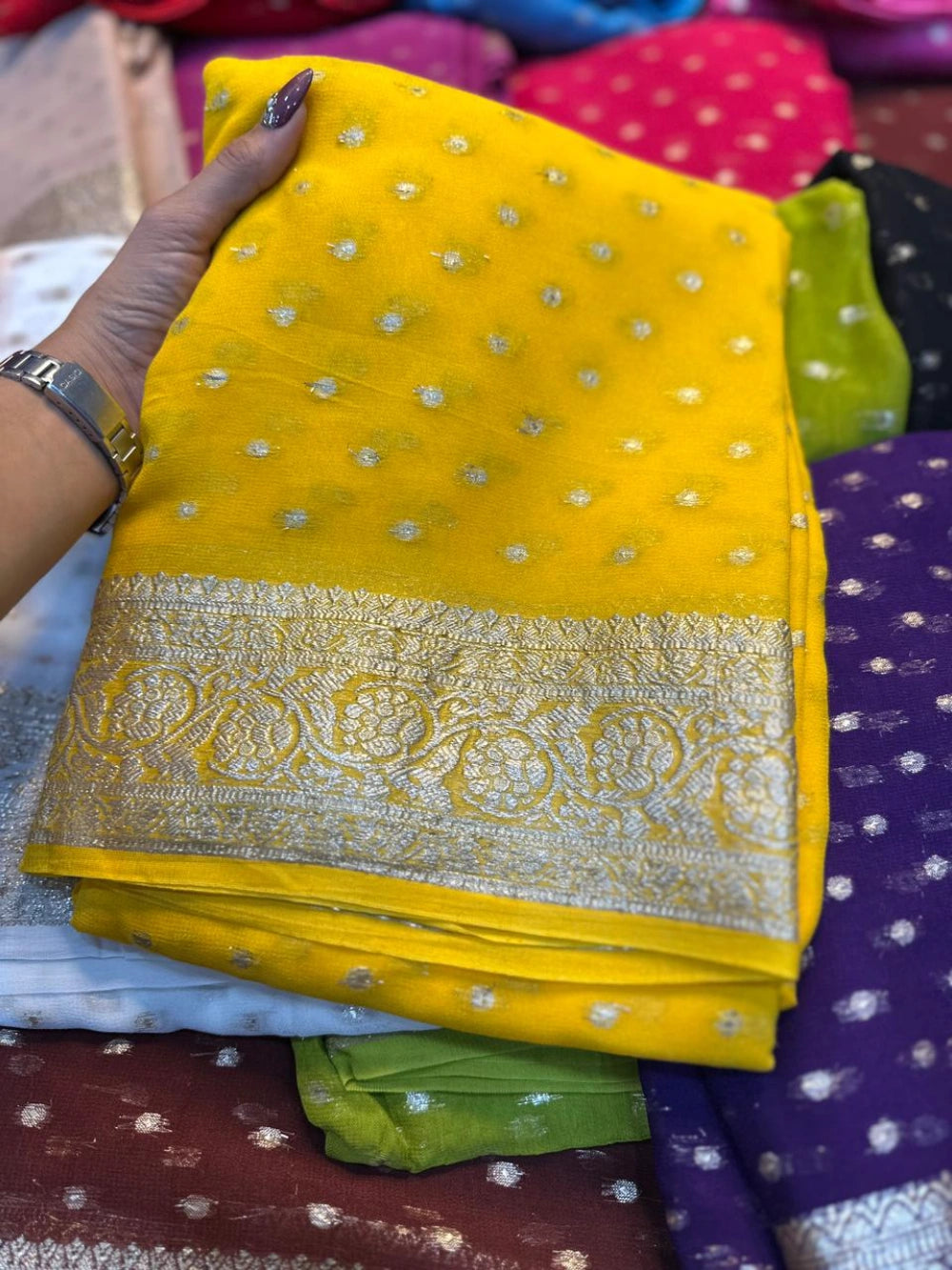 Premium Viscose Georgette Saree with Running Viscose Blouse