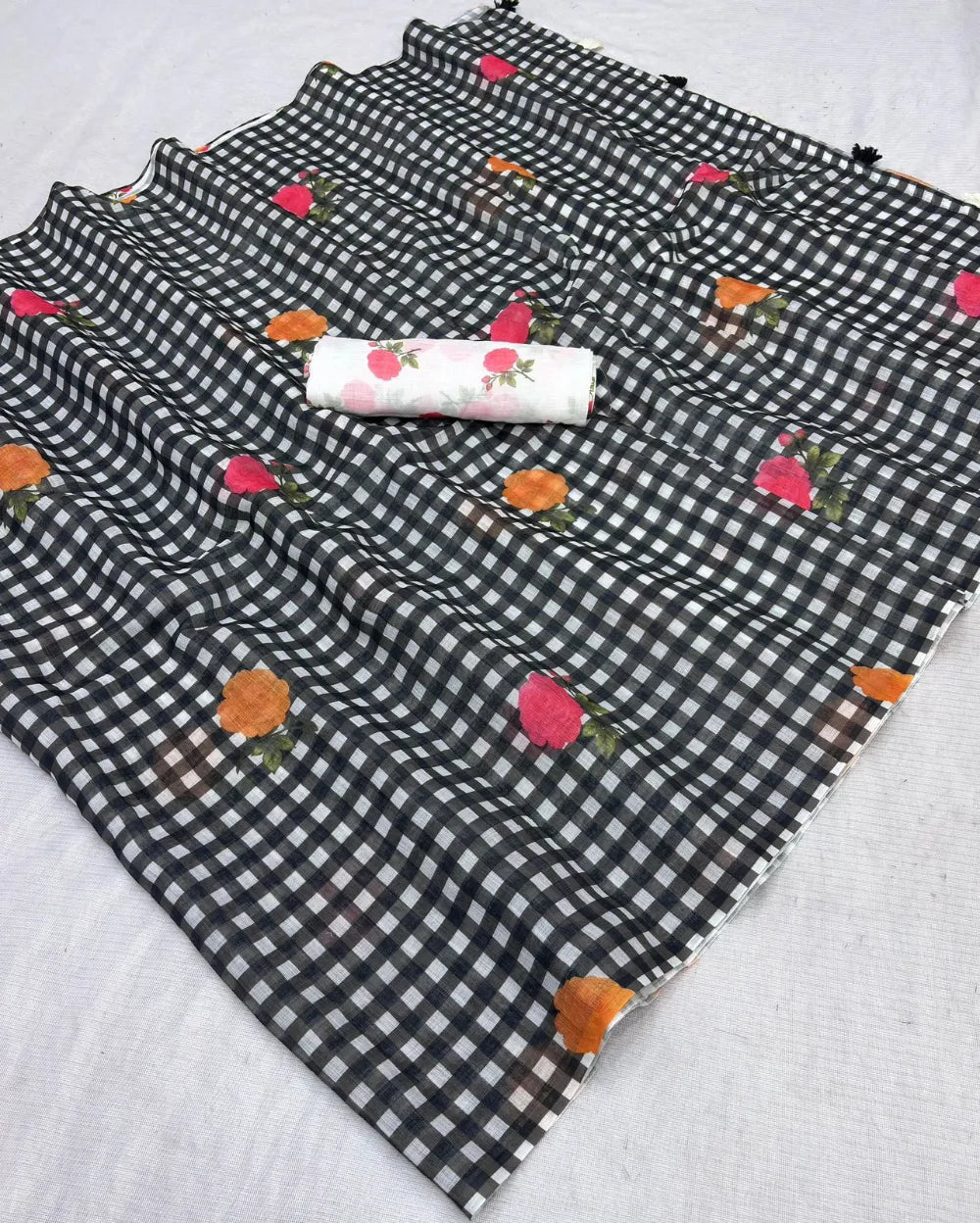 Premium Lilen Cotton Saree with Multicolor Digital Print, Tassel Pallu & Matching Blouse