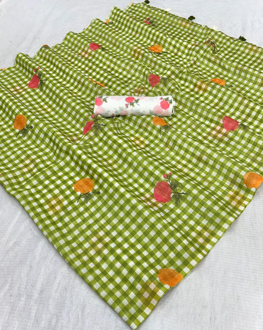 Premium Lilen Cotton Saree with Multicolor Digital Print, Tassel Pallu & Matching Blouse