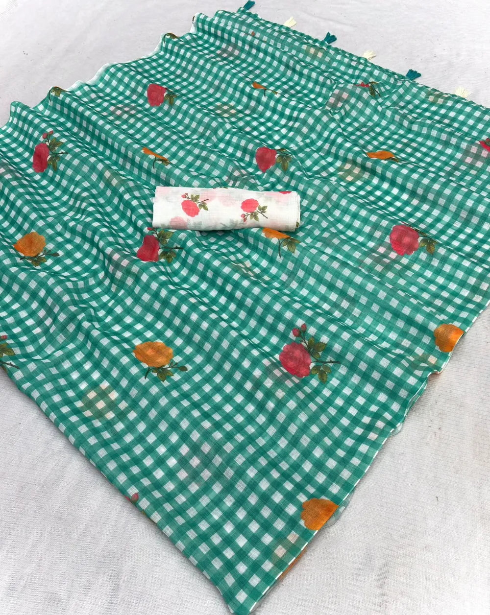 Premium Lilen Cotton Saree with Multicolor Digital Print, Tassel Pallu & Matching Blouse