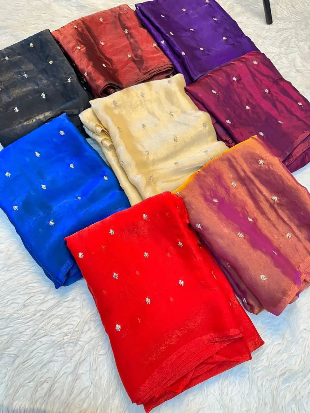 Fendy Satin Dual Shaded Saree with Zari & Sequins Floral Butti – Running Blouse Work