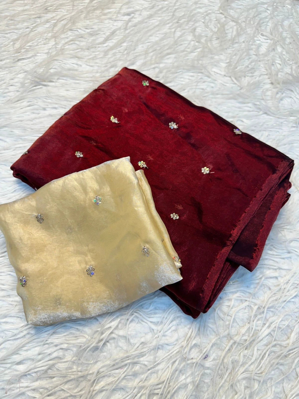 Fendy Satin Dual Shaded Saree with Zari & Sequins Floral Butti – Coordinated Blouse Work