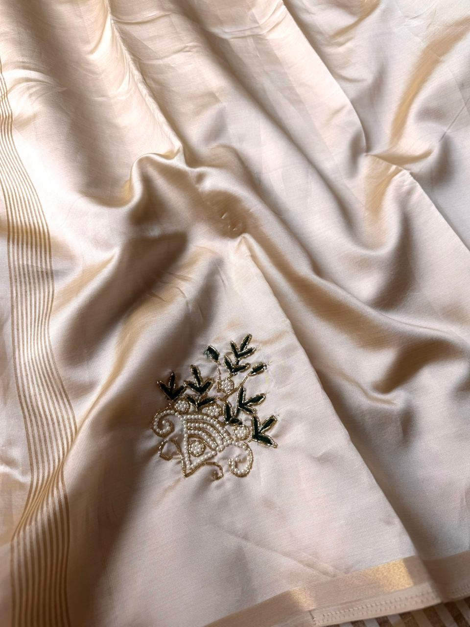 Exclusive Soft Tussar Silk Saree with Handcrafted Buttas – Designer Collection