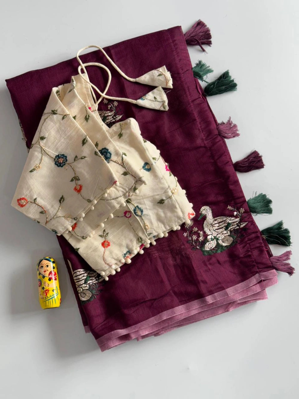 Premium Chanderi Saree with Deer Embroidery & Cotton Tassels – Khadhi Blouse
