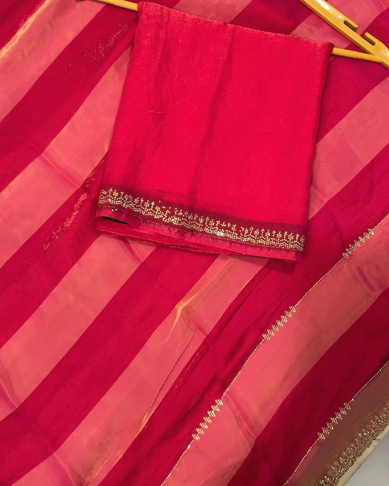 Premium Space Satin Saree with Jharkhand Weaving Work – Running Blouse (Pink & Red Combo)