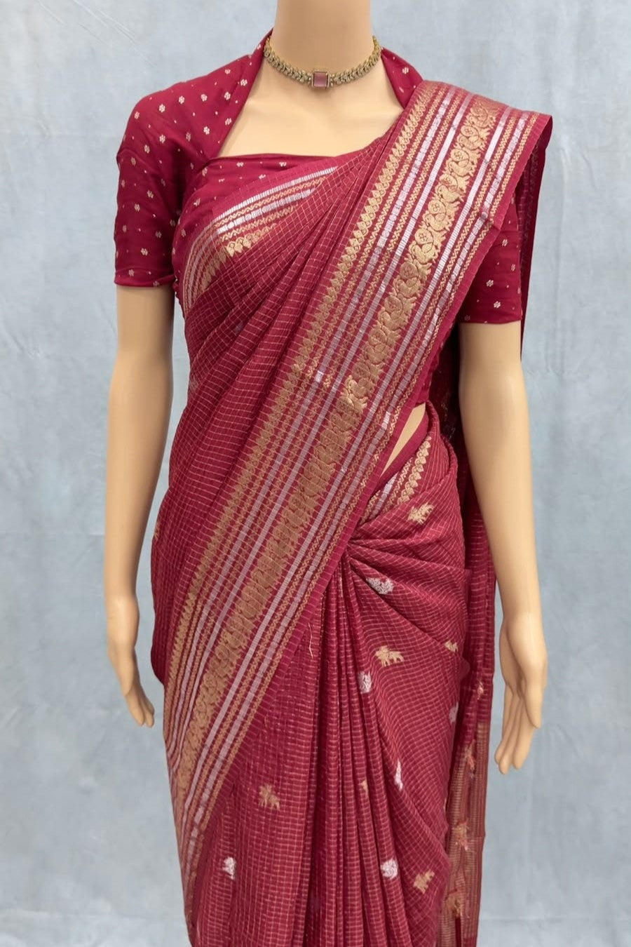Premium Pure Viscose Chinon Saree with Silver & Gold Butti Weaving – Designer Russian Dola Blouse